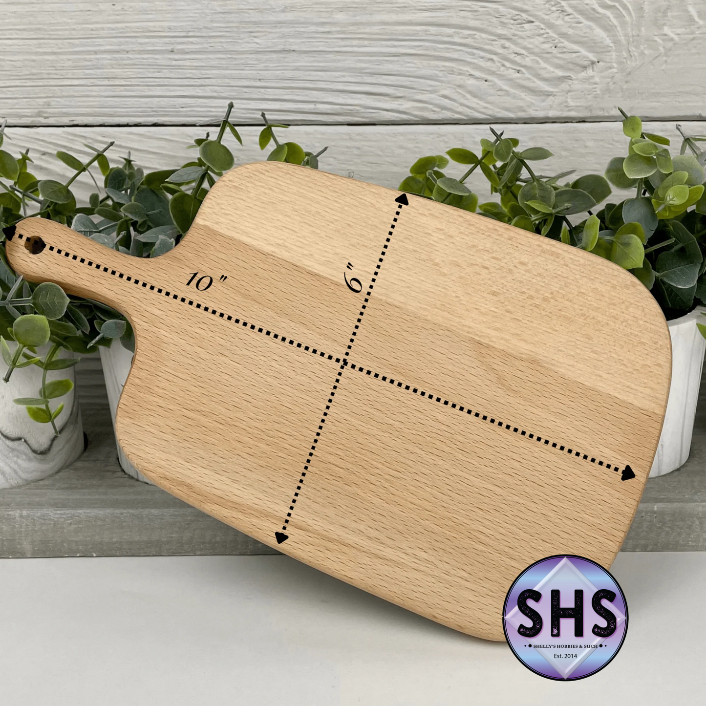 If You Can Read This The Snacks Are gone It's Time To Go Home - Engraved Beech Cutting Board